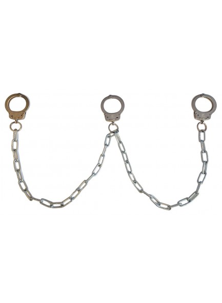 שרשרת ההובלה עם 3 אזיקי Smith & Wesson Model 100 — אזיק יחיד בכל עמדה במרווח כ-61 ס"מ