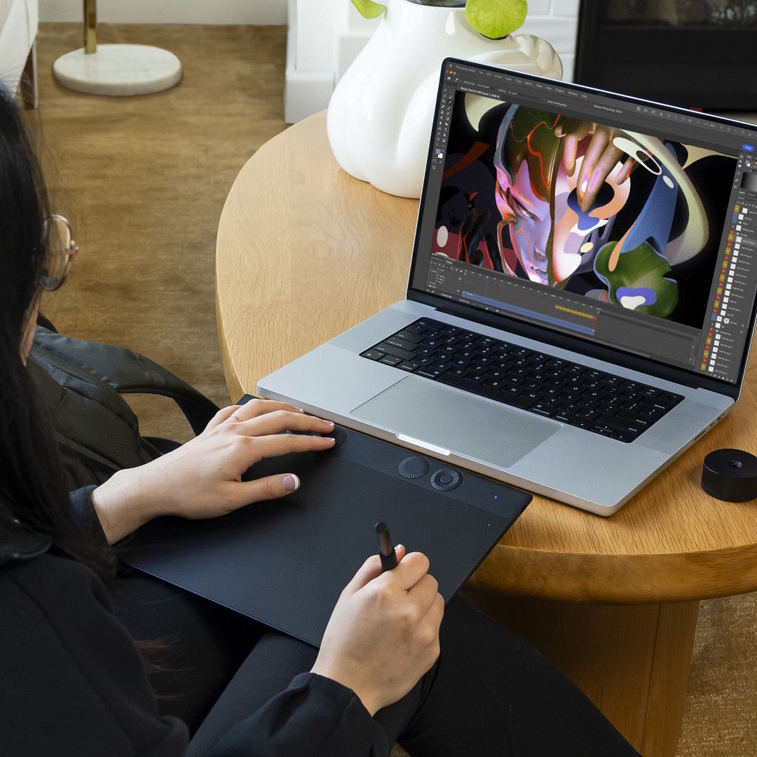 Wacom Intuos Pro Large PTK870 לוח כתיבה אלקטרוני.